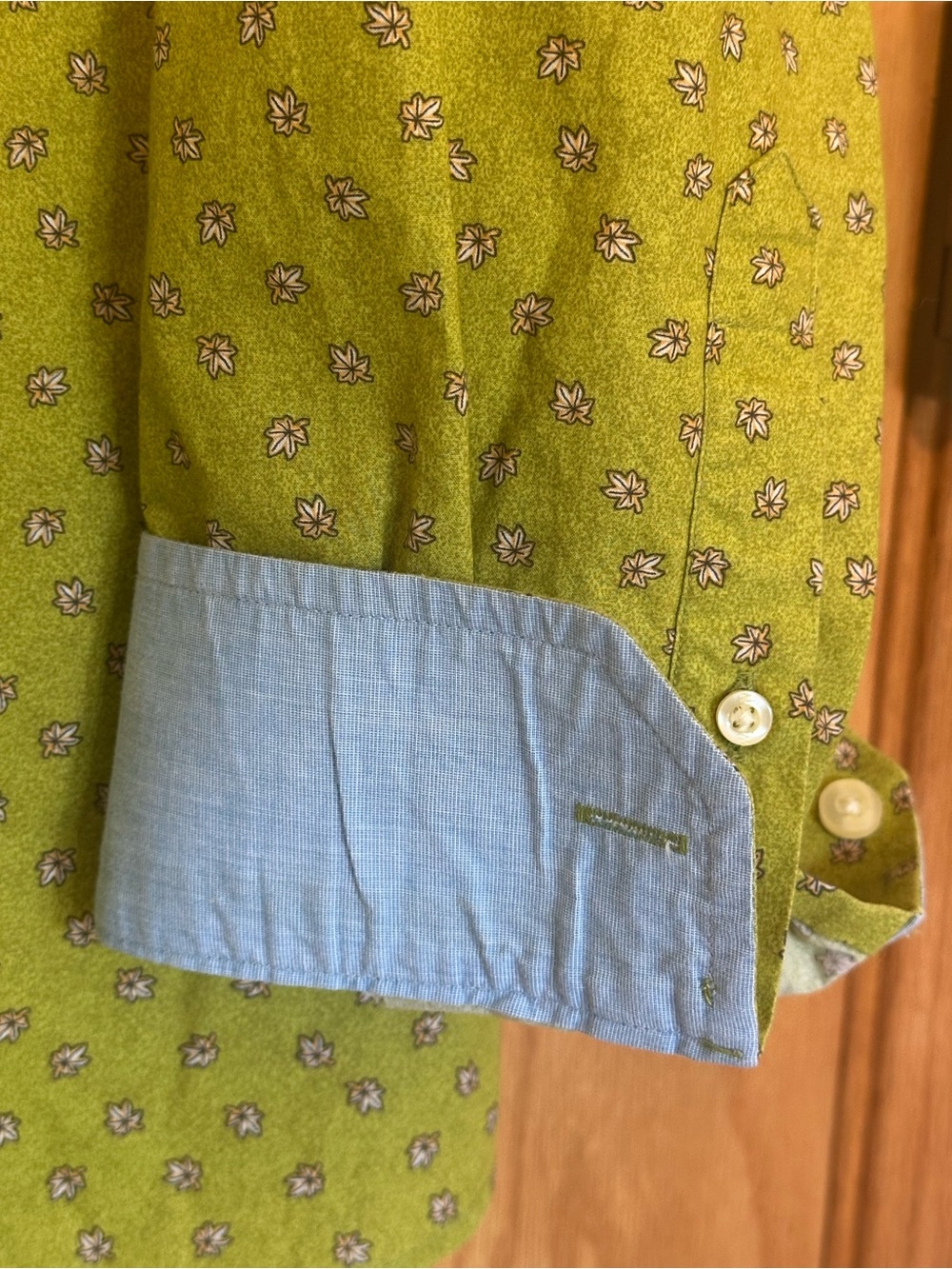 Z3 Maple Leaf Print Green Cotton Relaxed Fit Button-Down Shirt Men's Size 15.5 - Picture 4 of 10